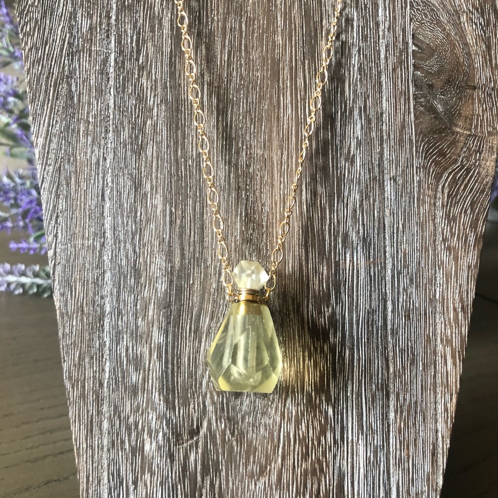 🍋 Carved Citrine Bottle Necklace 🍋